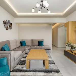 central-luxury-appartment.hotels-of-thessaloniki.com/